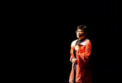 4. 「以愛同行四十載」講述由無助到尋覓愛的故事，由家長飾演就最適合不過。