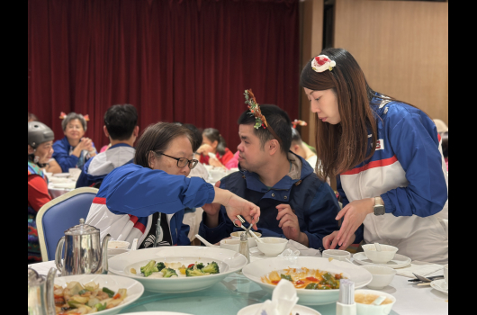 Volunteers took care of service user