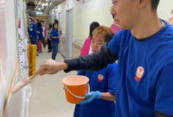 Volunteers participated in painting work